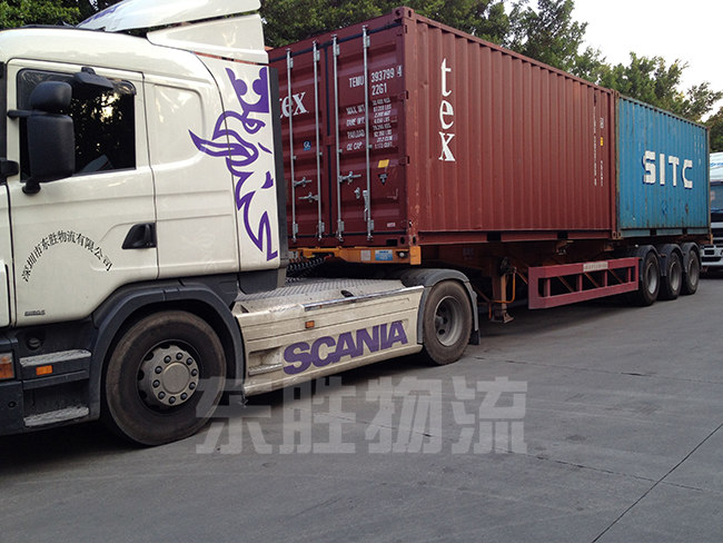 香港拖車、集裝箱拼箱運(yùn)輸案例